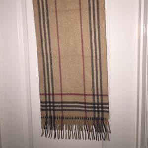 Burberry fringed scarf